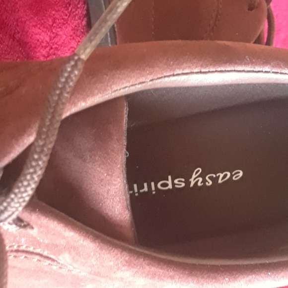 Easy Spirit lace up casual shoes - Picture 3 of 3